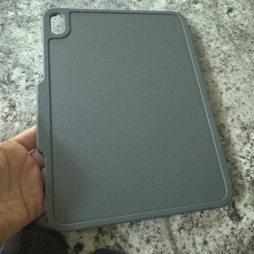 Zagg Gray Tablet Keyboard Folio - sku zkb105pkb34